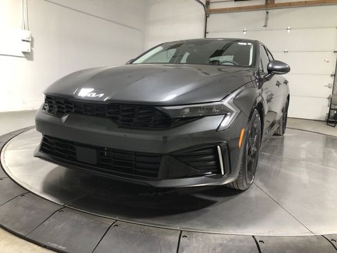 New 2025 Kia K5 LXS image 3