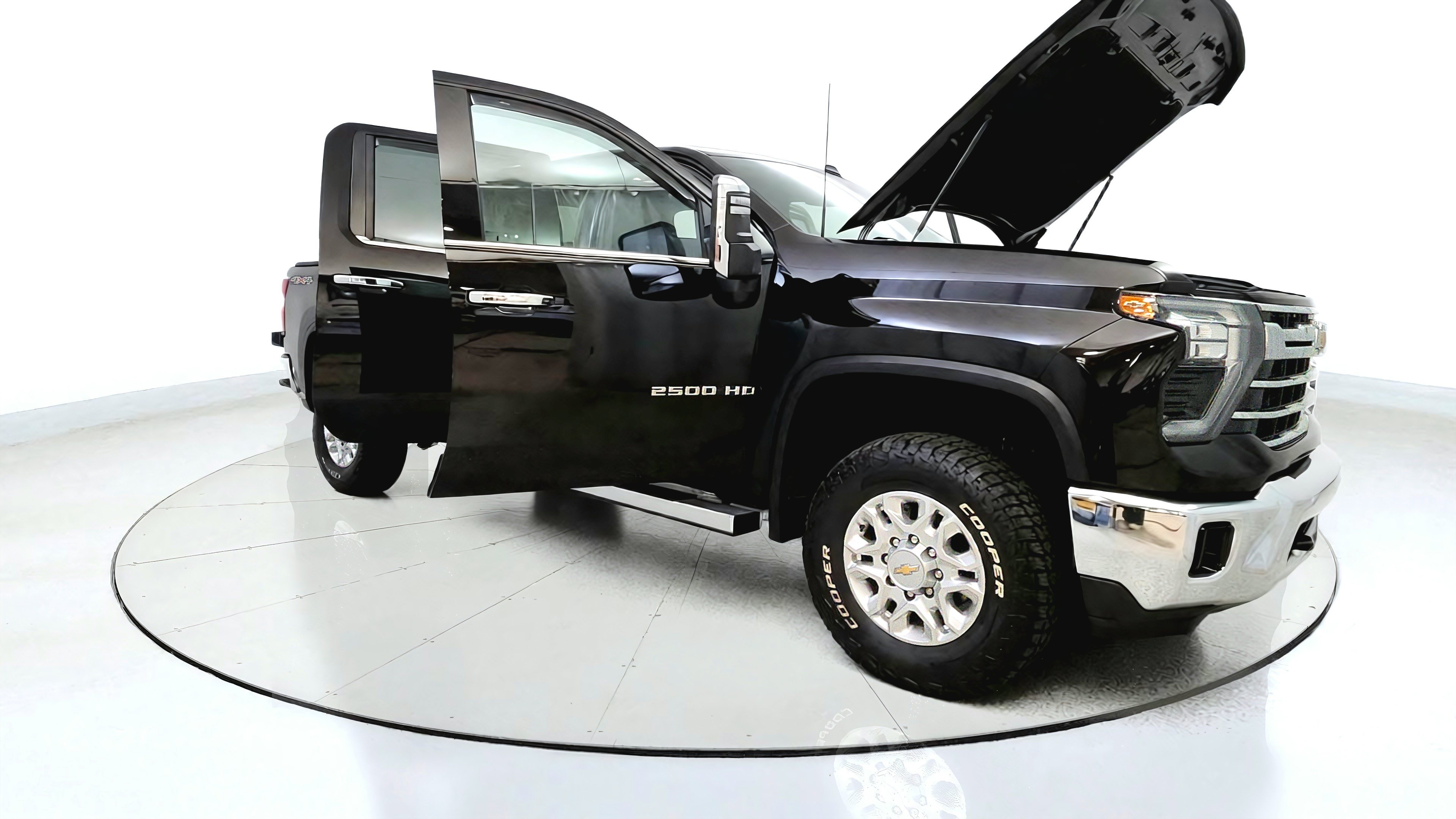 Used 2024 Chevrolet Silverado 2500 LTZ AWD/4WD image 9