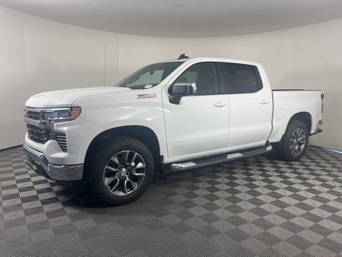 New 2026 Chevrolet Silverado 1500 LT AWD/4WD image 2