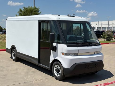 Used 2024 Chevrolet Brightdrop 600 w/ Commercial Equipment Package AWD/4WD image 10