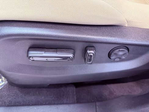 Used 2019 Honda CR-V EX image 20