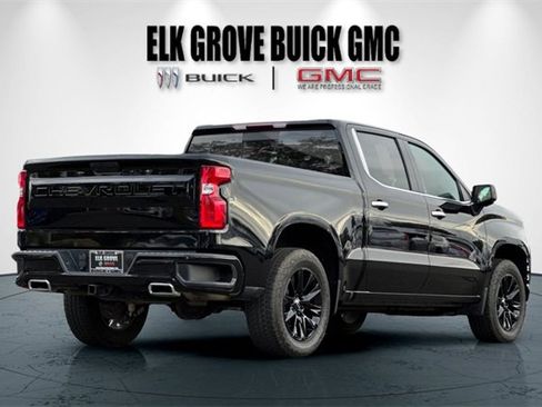 Used 2022 Chevrolet Silverado 1500 High Country w/ Z71 Off-Road Package image 4