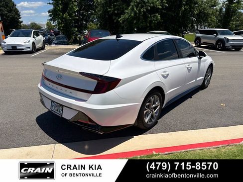 Used 2022 Hyundai Sonata SEL FWD image 4