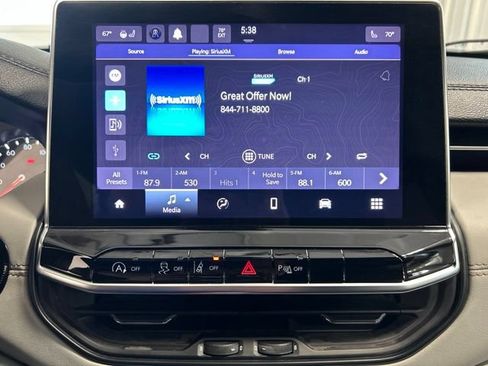 Used 2023 Jeep Compass Limited AWD/4WD image 30