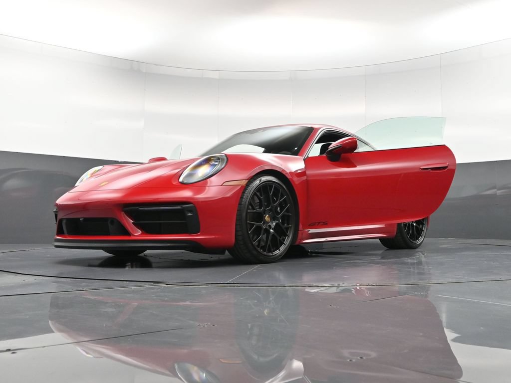 Used 2024 Porsche 911 Carrera 4 GTS AWD/4WD image 38