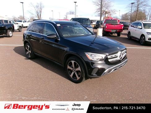 Used 2021 Mercedes-Benz GLC 300 GLC 300 image 1
