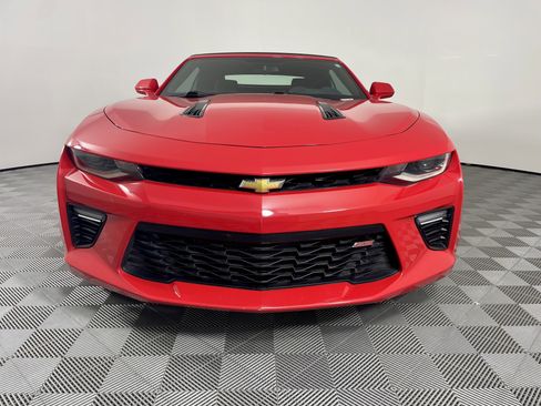 Used 2017 Chevrolet Camaro SS image 9