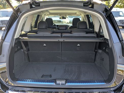 New 2026 Mercedes-Benz GLS 450 4MATIC image 35