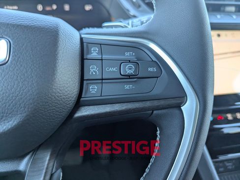 New 2026 Jeep Grand Cherokee L Limited AWD/4WD image 15