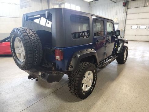 Used 2009 Jeep Wrangler Unlimited X AWD/4WD image 6