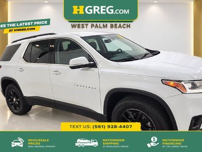 Used 2021 Chevrolet Traverse LT
