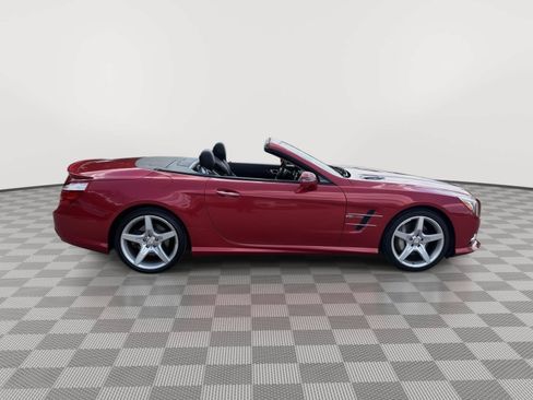 Used 2013 Mercedes-Benz SL 550 image 4