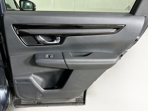 Used 2025 Honda CR-V EX-L image 30