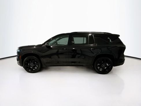 Certified 2024 Chevrolet Traverse RS w/ LPO, Floor Liner Package image 4