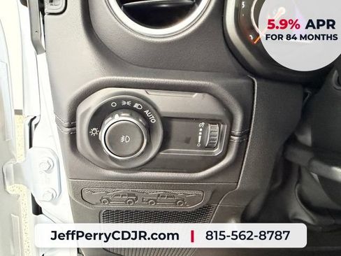 New 2026 Jeep Wrangler Unlimited Sahara AWD/4WD image 10