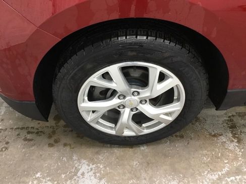 Used 2019 Chevrolet Equinox LT FWD image 5