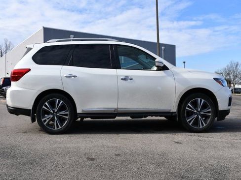 Used 2020 Nissan Pathfinder Platinum AWD/4WD image 8