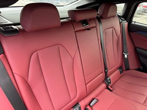 Certified 2024 BMW X4 xDrive30i w/ Premium Package image 32