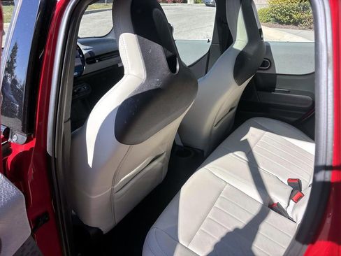 Certified 2025 MINI Cooper S image 28