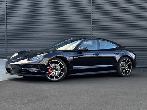 New 2025 Porsche Taycan 4S image 1