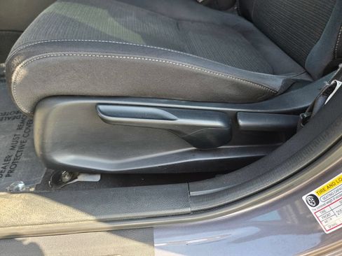 Used 2021 Honda Insight EX image 11