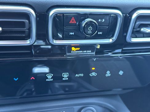 New 2026 Nissan Sentra SV image 19