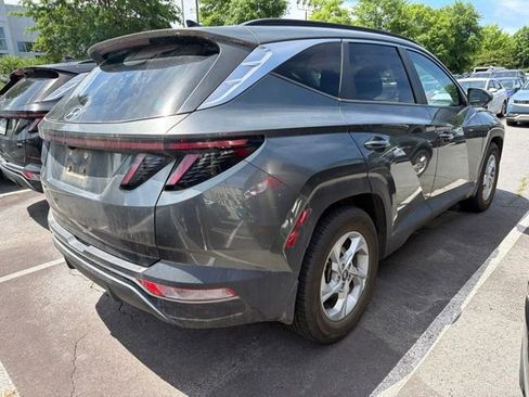 Used 2022 Hyundai Tucson SEL FWD image 5