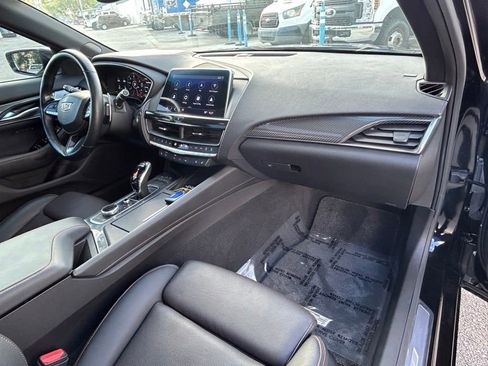 Used 2023 Cadillac CT5 V w/ Premium Package image 31