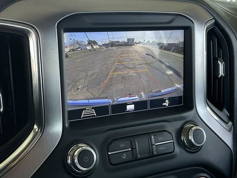 Used 2020 GMC Sierra 1500 SLT w/ X31 Off-Road Package image 14