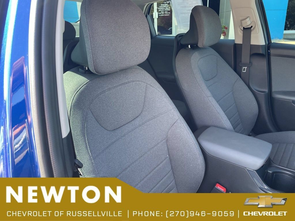 Used 2025 Kia K4 EX FWD image 21