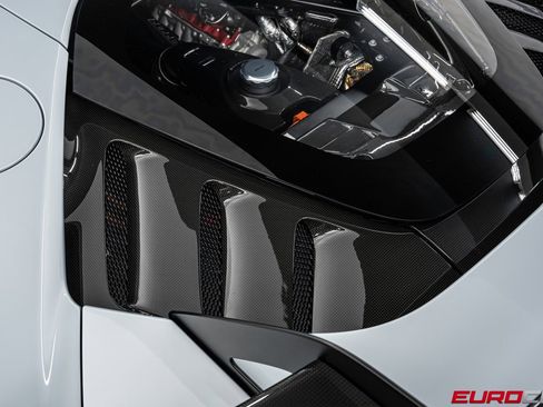 Used 2025 Ferrari SF90 Stradale XX image 30