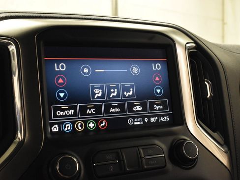 Used 2021 Chevrolet Silverado 1500 LT Trail Boss w/ Convenience Package II AWD/4WD image 15