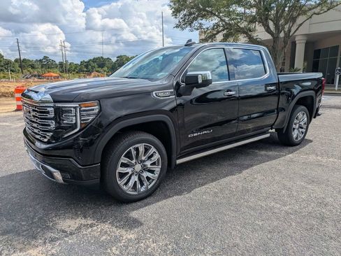 New 2026 GMC Sierra 1500 Denali w/ Denali Reserve Package AWD/4WD image 7