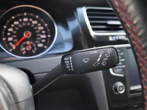 Used 2016 Volkswagen GTI S image 33