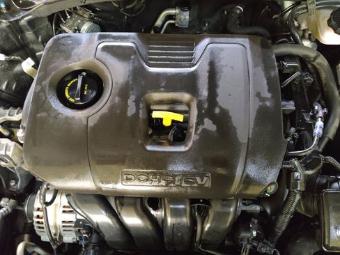 Used 2023 Kia Forte LXS w/ LXS Technology Package image 30