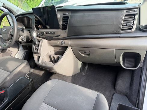 Used 2022 Ford Transit 350 XLT RWD image 9
