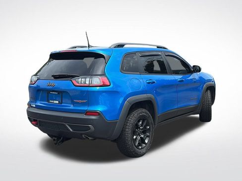 Used 2019 Jeep Cherokee Trailhawk w/ Cold Weather Group AWD/4WD image 7