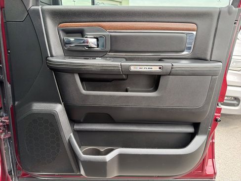 Used 2017 RAM 1500 Laramie w/ Convenience Group image 25