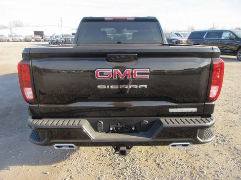 New 2026 GMC Sierra 1500 Elevation image 5