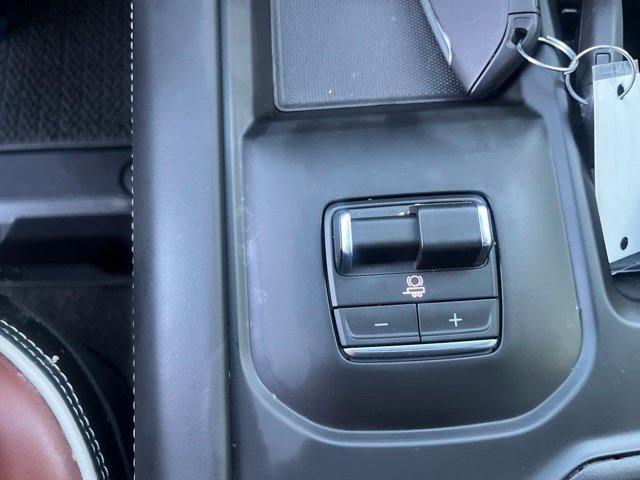 Used 2026 GMC Sierra 2500 Denali Ultimate AWD/4WD image 19