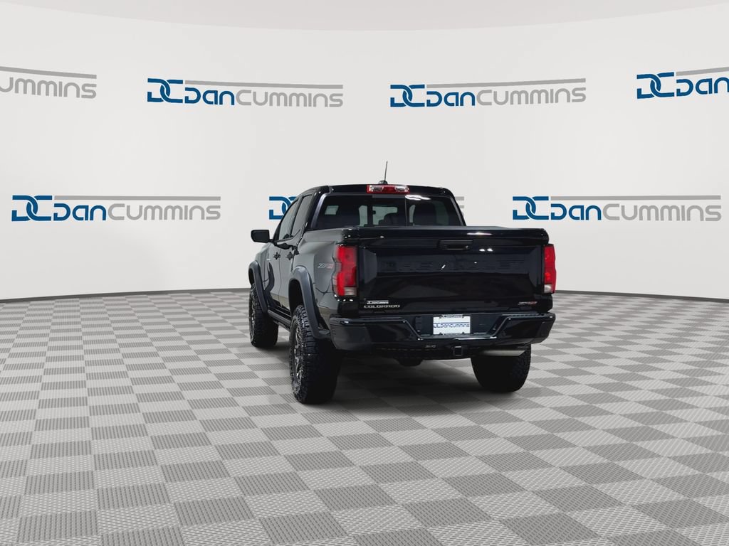 New 2026 Chevrolet Colorado ZR2 w/ Off-Road Front Bumper Package AWD/4WD image 8