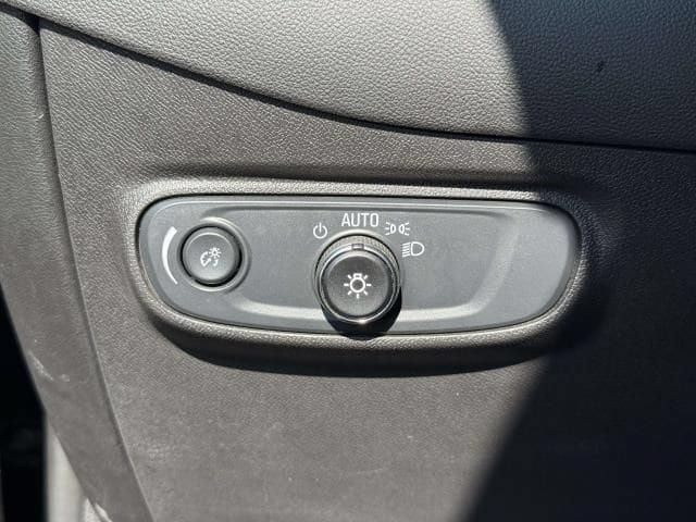 Used 2024 Chevrolet Equinox LT AWD/4WD image 20