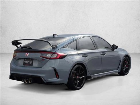 Used 2024 Honda Civic Type R image 5