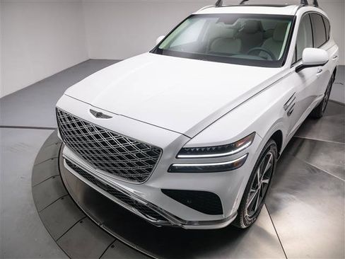 New 2026 Genesis GV80 2.5T Advanced image 9