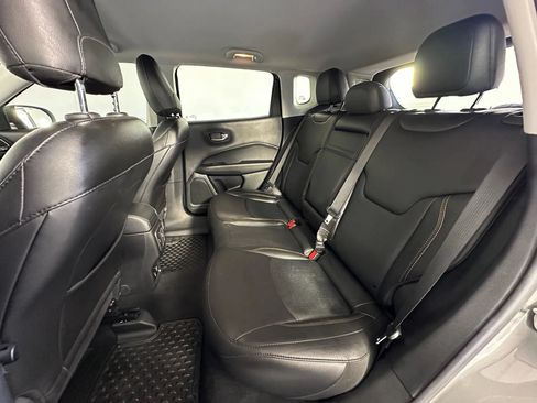 Used 2020 Jeep Compass Limited AWD/4WD image 35