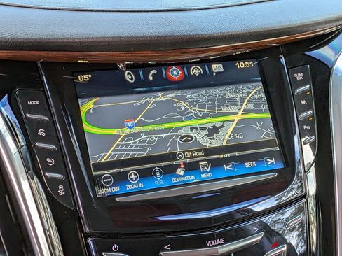 Used 2019 Cadillac Escalade Luxury image 25