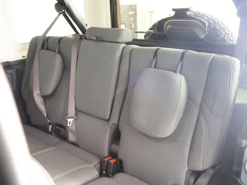 Used 2024 Jeep Wrangler Unlimited AWD/4WD image 45