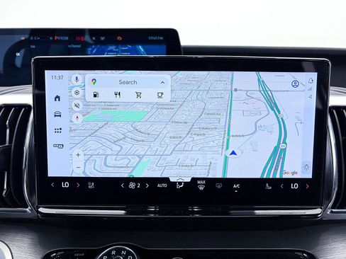 Used 2025 Ford Expedition Max Platinum image 9