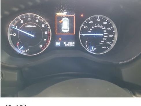 Used 2022 Subaru Ascent Limited w/ Technology Package AWD/4WD image 4