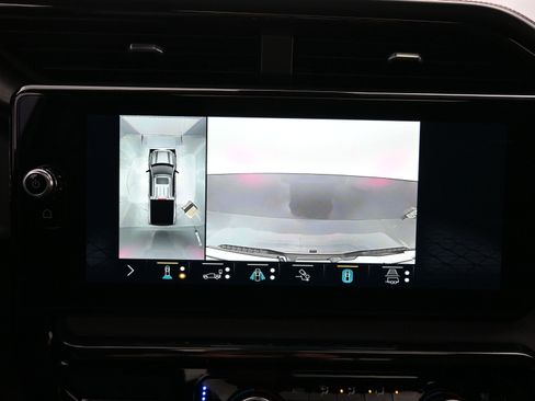 Used 2022 GMC Sierra 1500 AT4 w/ AT4 Premium Package image 31